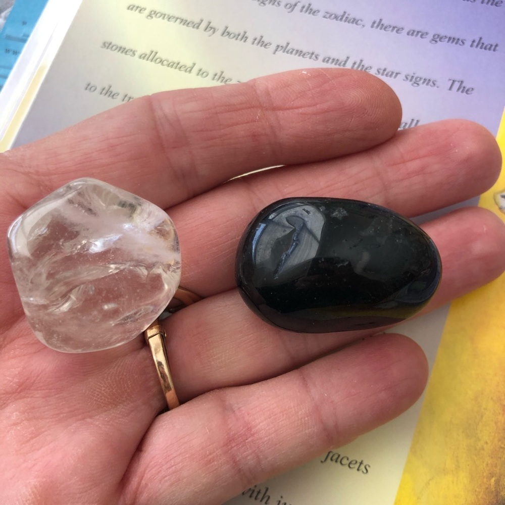 Crystal Healing Bundle ✨🔮 - Picture 5 of 8